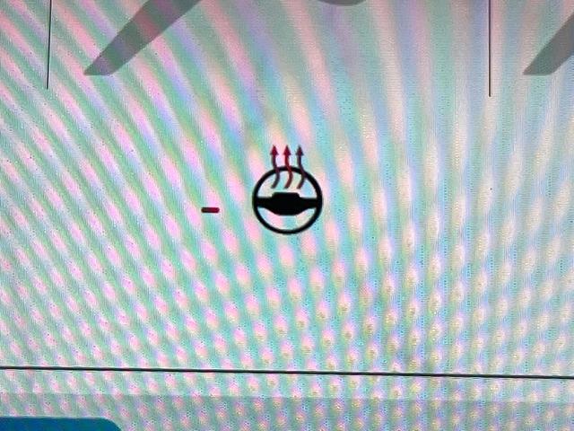 ジープ・コンパス リミテッド 後期モデル 全周囲カメラ ハンズフリーパワーバックドア 革シート 前席シートヒーター 前席パワーシート アダプティブクルーズコントロール オートブレーキホールド オートハイビーム 純正ナビ 禁煙車(75枚目)