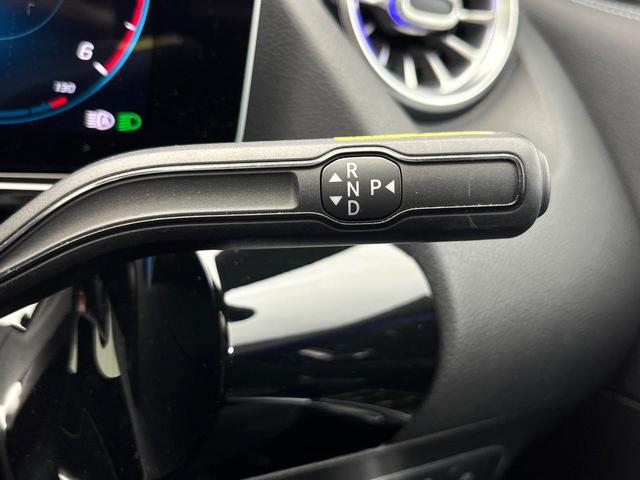 GLAクラス GLA200d 4マチック AMGライン パノラミックスライディングルーフ レザーエクスクルーシブPKG アドバンスドPKG ナビゲーションPKG アンビエントライト フットトランクオープナー ハイビームアシストプラス 地デジTV 禁煙車(16枚目)