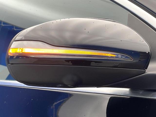 GLAクラス GLA200d 4マチック AMGライン パノラミックスライディングルーフ レザーエクスクルーシブPKG アドバンスドPKG ナビゲーションPKG アンビエントライト フットトランクオープナー ハイビームアシストプラス 地デジTV 禁煙車(38枚目)