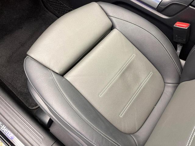 GLAクラス GLA200d 4マチック AMGライン パノラミックスライディングルーフ レザーエクスクルーシブPKG アドバンスドPKG ナビゲーションPKG アンビエントライト フットトランクオープナー ハイビームアシストプラス 地デジTV 禁煙車(48枚目)