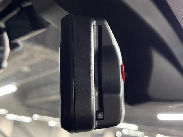 X1 xDrive 18d xライン 後期モデル 4WD 電動リアゲート LEDヘッドランプ オートライト 前席パワーシート 純正18インチアルミ バックカメラ Bluetooth再生 ワンオーナー 禁煙車(67枚目)