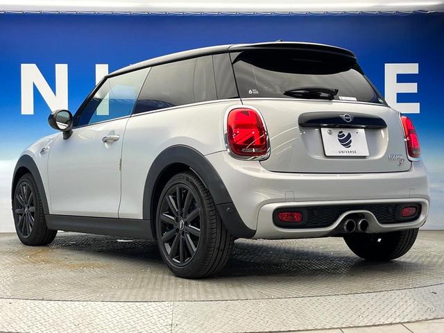 MINI クーパーSD カメラパーキングアシストPKG スポーツドライビングPKG ペッパーPKG アダプディブクルーズ LEDヘッドランプ 純正17インチアルミ バックカメラ Bluetooth再生 禁煙車(20枚目)