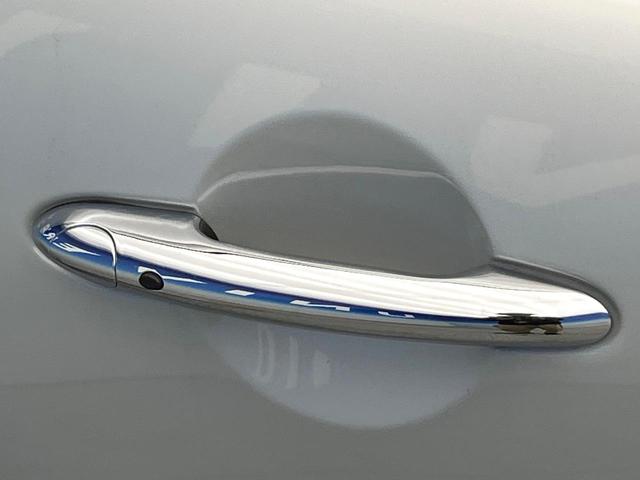 MINI クーパーSD カメラパーキングアシストPKG スポーツドライビングPKG ペッパーPKG アダプディブクルーズ LEDヘッドランプ 純正17インチアルミ バックカメラ Bluetooth再生 禁煙車(25枚目)