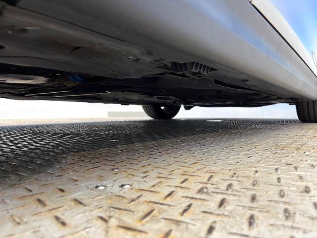 MINI クーパーSD カメラパーキングアシストPKG スポーツドライビングPKG ペッパーPKG アダプディブクルーズ LEDヘッドランプ 純正17インチアルミ バックカメラ Bluetooth再生 禁煙車(28枚目)