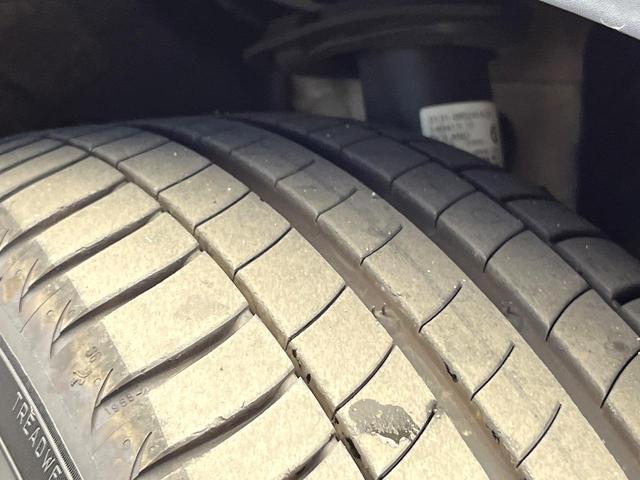 MINI クーパーSD カメラパーキングアシストPKG スポーツドライビングPKG ペッパーPKG アダプディブクルーズ LEDヘッドランプ 純正17インチアルミ バックカメラ Bluetooth再生 禁煙車(32枚目)