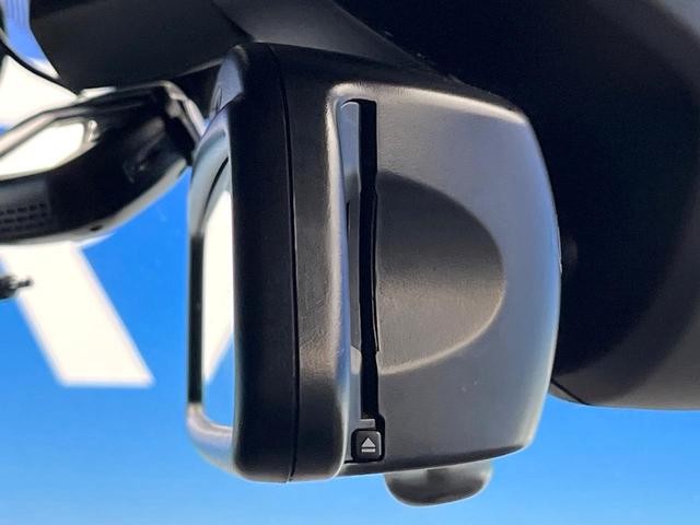 MINI クーパーSD カメラパーキングアシストPKG スポーツドライビングPKG ペッパーPKG アダプディブクルーズ LEDヘッドランプ 純正17インチアルミ バックカメラ Bluetooth再生 禁煙車(59枚目)