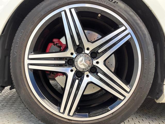 Aクラス A250 シュポルト 4マチック 後期モデル AMGレザーエクスクルーシブパッケージ アダプティブクルーズコントロール クリアランスソナー アダプティブハイビームアシスト LEDヘッドランプ 前席パワーシート 前席シートヒーター(34枚目)