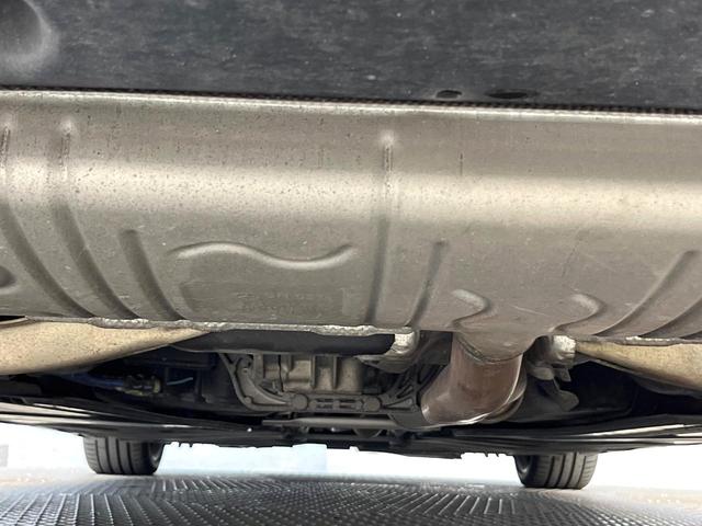 CLAクラス CLA250 4マチック レーダーセーフティPKG AMGレザーエクスクルーシブPKG 革シート シートヒーター デュアルオートエアコン オートマチックハイビーム HIDヘッドライト 純正ナビ バックカメラ 4WD 禁煙車(36枚目)