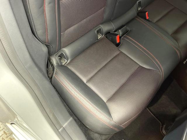 CLAクラス CLA250 4マチック レーダーセーフティPKG AMGレザーエクスクルーシブPKG 革シート シートヒーター デュアルオートエアコン オートマチックハイビーム HIDヘッドライト 純正ナビ バックカメラ 4WD 禁煙車(45枚目)