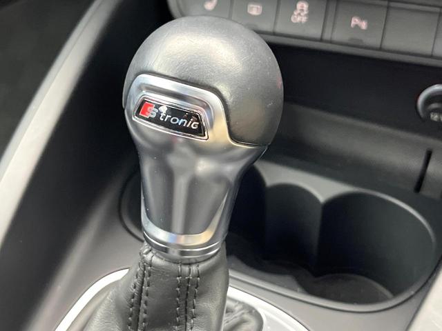 A1スポーツバック ピアニッシモエディション 後期モデル 125台限定特別仕様車 HIDヘッドライト ヘッドランプウォッシャー オートエアコン 前席シートヒーター アドバンスドキー パーキングシステム SSDナビ 地デジTV ETC車載器 禁煙シ(12枚目)