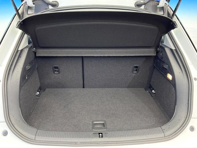 A1スポーツバック ピアニッシモエディション 後期モデル 125台限定特別仕様車 HIDヘッドライト ヘッドランプウォッシャー オートエアコン 前席シートヒーター アドバンスドキー パーキングシステム SSDナビ 地デジTV ETC車載器 禁煙シ(13枚目)