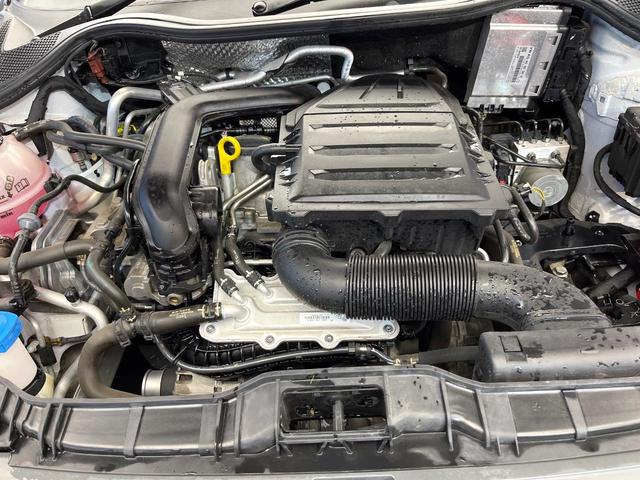 A1スポーツバック ピアニッシモエディション 後期モデル 125台限定特別仕様車 HIDヘッドライト ヘッドランプウォッシャー オートエアコン 前席シートヒーター アドバンスドキー パーキングシステム SSDナビ 地デジTV ETC車載器 禁煙シ(21枚目)