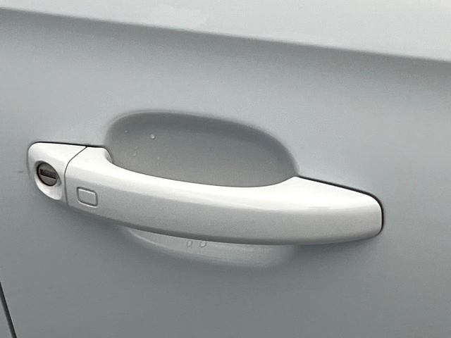 A1スポーツバック ピアニッシモエディション 後期モデル 125台限定特別仕様車 HIDヘッドライト ヘッドランプウォッシャー オートエアコン 前席シートヒーター アドバンスドキー パーキングシステム SSDナビ 地デジTV ETC車載器 禁煙シ(25枚目)