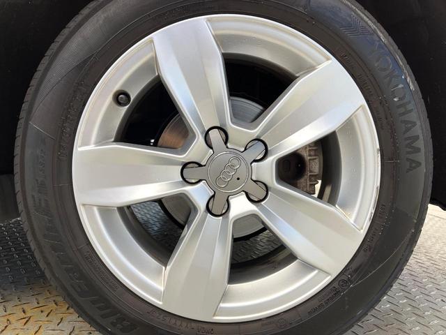 A1スポーツバック ピアニッシモエディション 後期モデル 125台限定特別仕様車 HIDヘッドライト ヘッドランプウォッシャー オートエアコン 前席シートヒーター アドバンスドキー パーキングシステム SSDナビ 地デジTV ETC車載器 禁煙シ(33枚目)