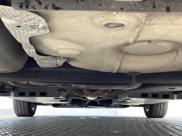 A1スポーツバック ピアニッシモエディション 後期モデル 125台限定特別仕様車 HIDヘッドライト ヘッドランプウォッシャー オートエアコン 前席シートヒーター アドバンスドキー パーキングシステム SSDナビ 地デジTV ETC車載器 禁煙シ(38枚目)