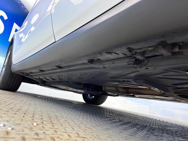 GLC GLC220d 4マチックスポーツ 4WD レーダーセーフティーPKG ヘッドアップディスプレイ パワーバックドア 全周囲カメラ 前席パワーシート シートヒーター LED 純正19インチアルミ Bluetooth再生 フルセグ 禁煙車(31枚目)