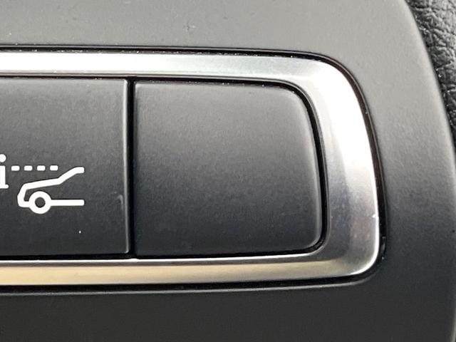 GLC GLC220d 4マチックスポーツ 4WD レーダーセーフティーPKG ヘッドアップディスプレイ パワーバックドア 全周囲カメラ 前席パワーシート シートヒーター LED 純正19インチアルミ Bluetooth再生 フルセグ 禁煙車(55枚目)