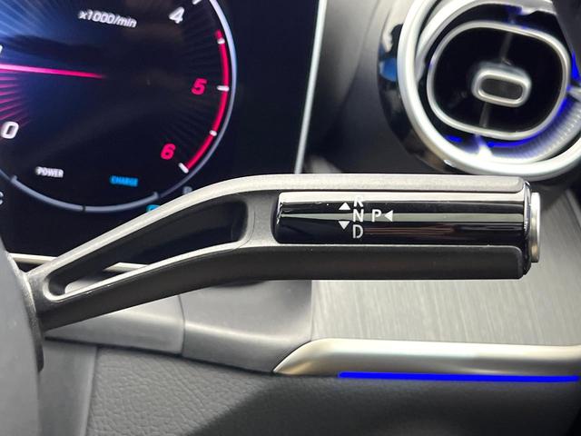 ●シフトノブの使用感も少なく、良好な状態です。