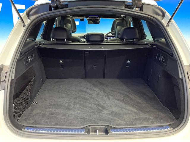 ●トランクルーム：趣味が広がる収容スペース！これだけの広さがあればお買い物やレジャーなどにも最適です！使用感も少なくきれいな状態を維持しております。