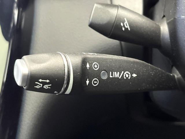 GLC GLC220d 4マチッククーペスポーツ(本革仕様) 本革仕様 レーダーセーフティーPKG ヘッドアップディスプレイ パワーバックドア LEDヘッドランプ 純正19インチアルミ パワーシート シートヒーター Bluetooth再生 禁煙車(6枚目)