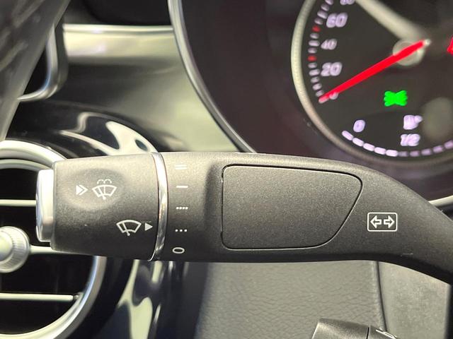 GLC GLC220d 4マチッククーペスポーツ(本革仕様) 本革仕様 レーダーセーフティーPKG ヘッドアップディスプレイ パワーバックドア LEDヘッドランプ 純正19インチアルミ パワーシート シートヒーター Bluetooth再生 禁煙車(64枚目)