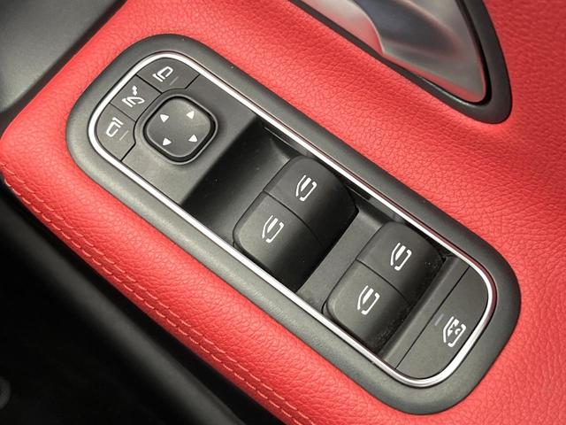 CLAクラス CLA200d AMGライン パノラミックスライディングルーフ アドバンスドPKG レザーエクスクルーシブPKG ナビゲーションPKG アンビエントライト アダプティブハイビームアシストプラス メルセデスミーコネクト 禁煙車(53枚目)