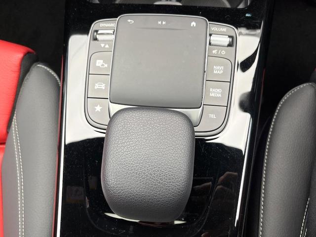 CLAクラス CLA200d AMGライン パノラミックスライディングルーフ アドバンスドPKG レザーエクスクルーシブPKG ナビゲーションPKG アンビエントライト アダプティブハイビームアシストプラス メルセデスミーコネクト 禁煙車(69枚目)