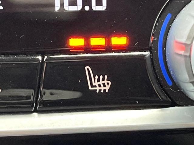 X3 xDrive 20d Mスポーツ 4WD ヘッドアップディスプレイ 全周囲カメラ パワーバックドア アダプディブクルーズ 純正19インチアルミ 前席パワーシート シートヒーター Bluetooth再生 ワンオーナー 禁煙車(7枚目)