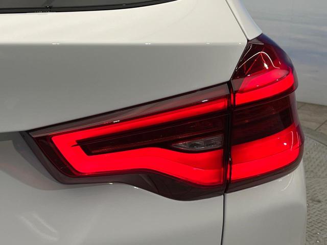 X3 xDrive 20d Mスポーツ 4WD ヘッドアップディスプレイ 全周囲カメラ パワーバックドア アダプディブクルーズ 純正19インチアルミ 前席パワーシート シートヒーター Bluetooth再生 ワンオーナー 禁煙車(26枚目)