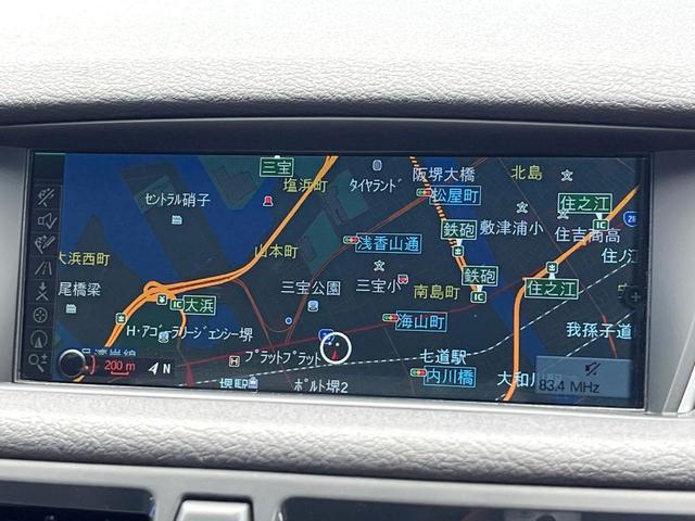 ●純正ナビ：一体感のあるナビは、高級感ある車内を演出してくれます。オーディオ機能も充実しておりますので、運転もより楽しめます♪