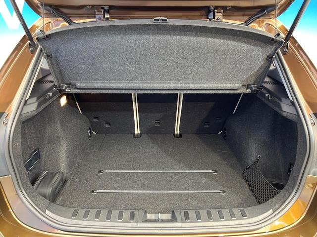 ●トランクルーム：趣味が広がる収容スペース！これだけの広さがあればお買い物やレジャーなどにも最適です！使用感も少なくきれいな状態を維持しております。