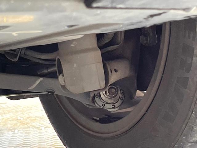 ＭＩＮＩ クーパーＳ　ライトＰＫＧ　アダプティブＬＥＤヘッドランプ　ＥＴＣ内蔵ルームミラー　デュアルオートエアコン　クルーズコントロール　純正ナビ　スマートキー　Ｂｌｕｅｔｏｏｔｈ　ＵＳＢ端子　禁煙車（28枚目）