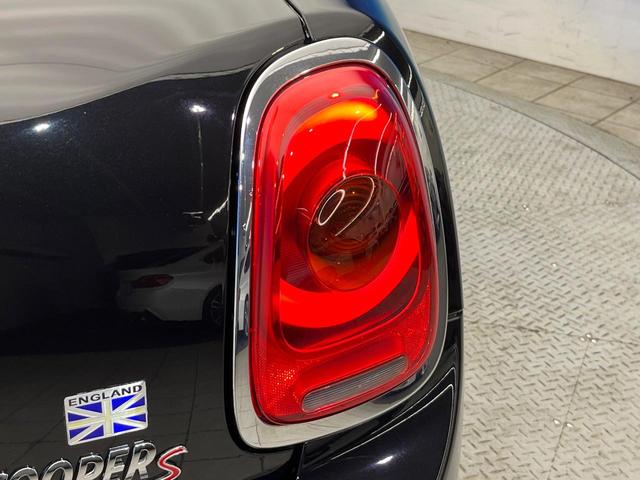 ＭＩＮＩ クーパーＳ　ライトＰＫＧ　アダプティブＬＥＤヘッドランプ　ＥＴＣ内蔵ルームミラー　デュアルオートエアコン　クルーズコントロール　純正ナビ　スマートキー　Ｂｌｕｅｔｏｏｔｈ　ＵＳＢ端子　禁煙車（34枚目）