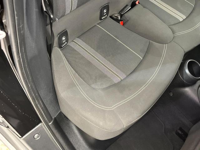 ＭＩＮＩ クーパーＳ　ライトＰＫＧ　アダプティブＬＥＤヘッドランプ　ＥＴＣ内蔵ルームミラー　デュアルオートエアコン　クルーズコントロール　純正ナビ　スマートキー　Ｂｌｕｅｔｏｏｔｈ　ＵＳＢ端子　禁煙車（45枚目）