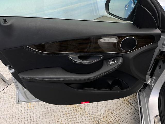 Ｃクラス Ｃ２００アバンギャルド　ベーシックＰＫＧ　レーダーセーフティＰＫＧ　ハーフレザーシート　前席シートヒーター　運転席メモリー付パワーシート　オートマチックハイビーム　プライバシーガラス　純正ナビ　バックカメラ　地デジＴＶ　禁煙（34枚目）