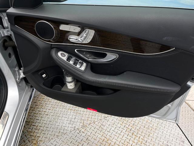 Ｃクラス Ｃ２００アバンギャルド　ベーシックＰＫＧ　レーダーセーフティＰＫＧ　ハーフレザーシート　前席シートヒーター　運転席メモリー付パワーシート　オートマチックハイビーム　プライバシーガラス　純正ナビ　バックカメラ　地デジＴＶ　禁煙（35枚目）