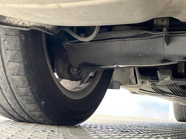 Ｃクラス Ｃ２００アバンギャルド　ベーシックＰＫＧ　レーダーセーフティＰＫＧ　ハーフレザーシート　前席シートヒーター　運転席メモリー付パワーシート　オートマチックハイビーム　プライバシーガラス　純正ナビ　バックカメラ　地デジＴＶ　禁煙（45枚目）