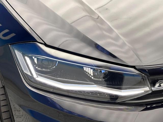 ポロ ＴＳＩ　Ｒライン　セーフティＰＫＧ　ディスカバープロＰＫＧ　テクノロジーＰＫＧ　バックカメラ　アダプティブクルーズコントロール　ＬＥＤヘッドランプ　スポーツサスペンション　レインセンサー　デュアルオートエアコン　禁煙車（22枚目）