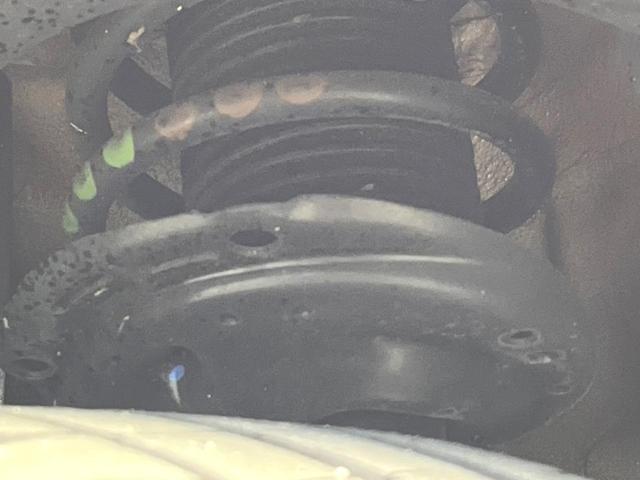 ポロ ＴＳＩ　Ｒライン　セーフティＰＫＧ　ディスカバープロＰＫＧ　テクノロジーＰＫＧ　バックカメラ　アダプティブクルーズコントロール　ＬＥＤヘッドランプ　スポーツサスペンション　レインセンサー　デュアルオートエアコン　禁煙車（24枚目）