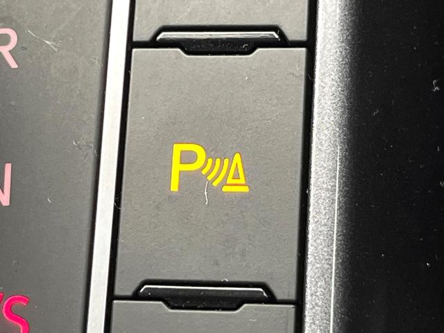 ポロ ＴＳＩ　Ｒライン　セーフティＰＫＧ　ディスカバープロＰＫＧ　テクノロジーＰＫＧ　バックカメラ　アダプティブクルーズコントロール　ＬＥＤヘッドランプ　スポーツサスペンション　レインセンサー　デュアルオートエアコン　禁煙車（63枚目）