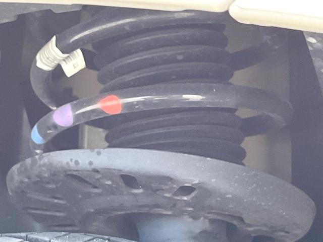 ベルランゴ シャイン　ワンオーナー　マルチパノラミックルーフ　ＡＰＰＬＥＣＡＲＰＬＡＹ　バックカメラ　後席３席独立シート　後席サンブラインド　スマートフォンワイヤレスチャージング　デュアルオートエアコン　禁煙車（24枚目）