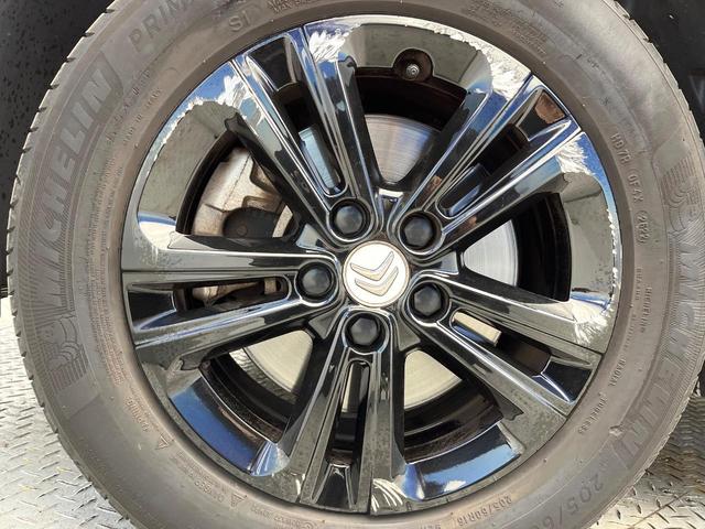 ベルランゴ シャイン　ワンオーナー　マルチパノラミックルーフ　ＡＰＰＬＥＣＡＲＰＬＡＹ　バックカメラ　後席３席独立シート　後席サンブラインド　スマートフォンワイヤレスチャージング　デュアルオートエアコン　禁煙車（34枚目）