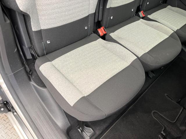 ベルランゴ シャイン　ワンオーナー　マルチパノラミックルーフ　ＡＰＰＬＥＣＡＲＰＬＡＹ　バックカメラ　後席３席独立シート　後席サンブラインド　スマートフォンワイヤレスチャージング　デュアルオートエアコン　禁煙車（38枚目）