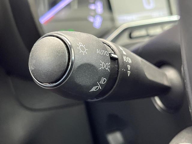 ベルランゴ シャイン　ワンオーナー　マルチパノラミックルーフ　ＡＰＰＬＥＣＡＲＰＬＡＹ　バックカメラ　後席３席独立シート　後席サンブラインド　スマートフォンワイヤレスチャージング　デュアルオートエアコン　禁煙車（50枚目）