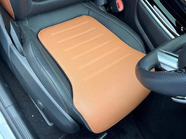 ＧＬＣ ＧＬＣ２２０ｄ　４ＭクペドライバズＰ＋ＡＭＧラインＰ　現行モデル　ワンオーナー　パノラミックスライディングルーフ　レザーエクスクルーシブＰＫＧ　スポーティエンジンサウンド　全席シートヒーター　シートベンチレーター　全周囲カメラ　フットトランクオープナー（41枚目）