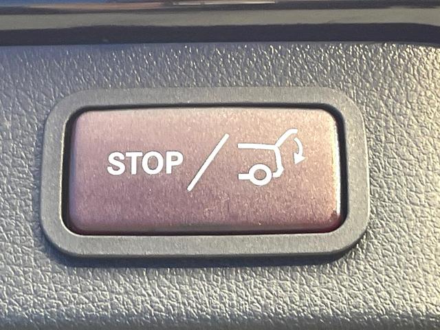 Ｖクラス Ｖ２２０ｄ　アバンギャルド　ＡＭＧライン　レーダーセーフティパッケージ　両側パワースライドドア　パワーバックドア　フリップダウンモニター　黒革シート　前席メモリー機能付パワーシート　前席シートヒーター　全周囲カメラ　ＬＥＤヘッドランプ　禁煙車（8枚目）