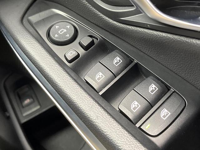 ３シリーズ ３２０ｄ　ｘＤｒｉｖｅＭスポーツハイラインパッケージ　４ＷＤ　ハイラインＰＫＧ　黒革シート　コンフォートＰＫＧ　アダプティブＬＥＤ　前席パワーシート　シートヒーター　ワイヤレスチャージング　純正１８インチアルミ　ハイビームアシスト　禁煙車（59枚目）