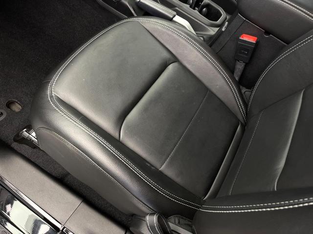 ジープ・ラングラーアンリミテッド サハラ ワンオーナー レーダークルーズコントロール 黒革シート 前席シートヒーター ダウンヒルアシスト デュアルオートエアコン バックカメラ 衝突軽減システム コーナーセンサー オートライト フルセグ 禁煙車(37枚目)