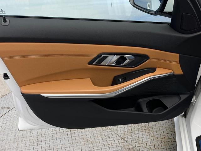 3シリーズ 320d xDrive Mスポーツ ハイラインパッケージ コンフォートパッケージ ブラウン革シート 全周囲カメラ ドライビングアシストプロフェッショナル アクティブクルーズコントロール 禁煙車 前席シートヒーター 前席パワーシート(36枚目)