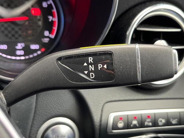 ＧＬＣ ＧＬＣ４３　４マチック　エクスクルーシブＰＫＧ　パノラミックスライディングルーフ　全周囲カメラ　ブルメスターサウンド　革シート　全席シートヒーター　ヘッドアップディスプレイ　パワーバックドア　純正２０インチＡＷ　４ＷＤ　禁煙（12枚目）